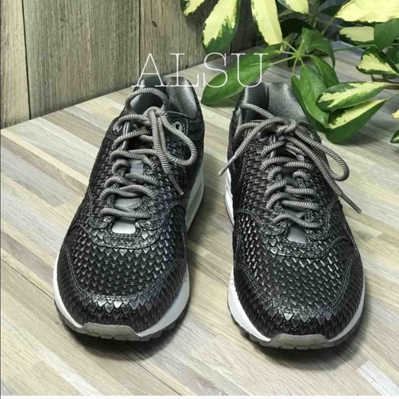 Nike Air Max 1 PRM Mtlc Pewter Grey Metallic W - Picture 3 of 8